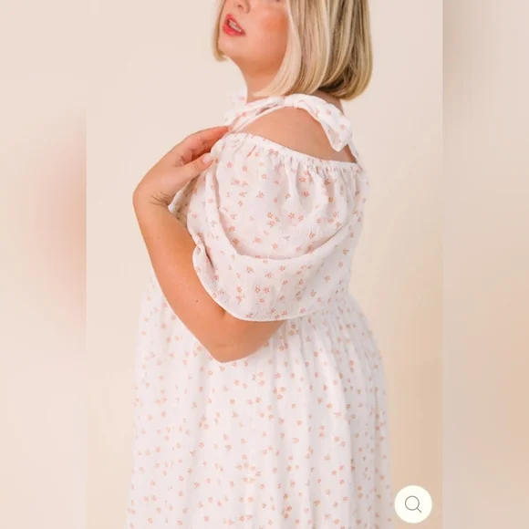 NWT Ivy City Floral Maxi Dress - Picture 5 of 10